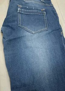 Distressed Denim Jeans of Benetton