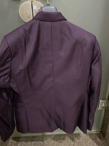 Luxurious Wine 3 pc Men Complete Suit Set