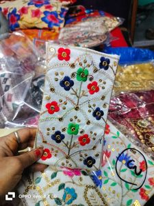 Mobile purse