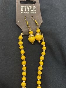 Yellow Beaded Jewelry Set