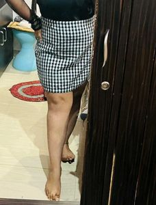38 Inches Mini Check Skirt