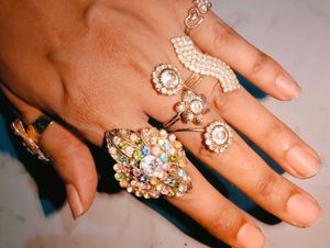 5 Combo Rhinestone Ring Set