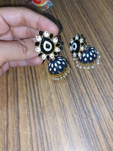 Earings