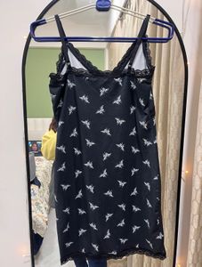 H&amp;M Rare Find Ribbed Lace-Trimmed Dress