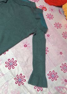 Dark Green💚Woolen Top Full Sleeve In Korean Style