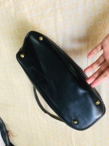 Pixie Mood Black Handbag