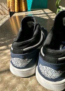Reselling Vietnamese Air Jordans