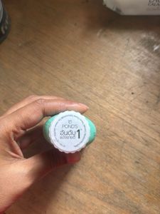 Pond&#39;s Acne &amp; Oil Solution