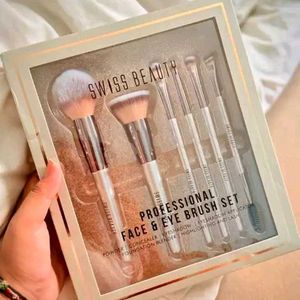 Swiss Beauty Brush Set