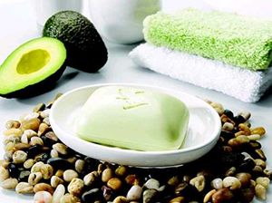 FOREVER Aloe Avacado Face &amp; Body Soap