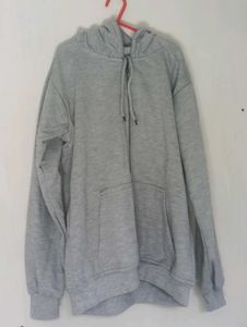 grey sweatshirt | not used