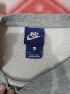 Nike Grey Sweatshirt | XL