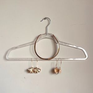 Gold Tone Jewelry Set