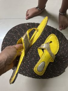 Sequin Yellow Ethnic Flat EU 39