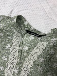 Laced Kurtha