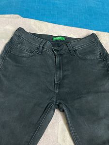 Streachble Benetton Black Denim Jeans