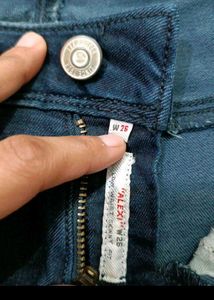 Zara Blownish Black Straight Legged Jeans Waist Si