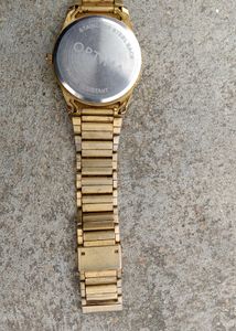 Optima Golden Color Watch, Heavy Design