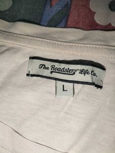 Cream Raglan Tee with Pocket