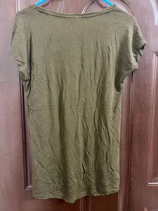 Olive green casual tshirt