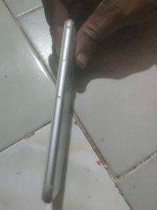 iPhone 7 - Good Condition