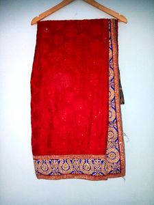 Heavy Embroidery Border Saree With Blouse(Women's)