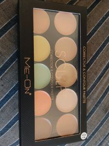 Brand New Me-on Sculpt corrector &amp; Contour Plette