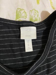 H&amp;M Black Top