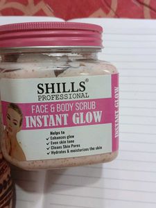 Body And Face Scrub ♥️♥️