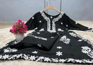 Chikankari Kurti Set 🖤