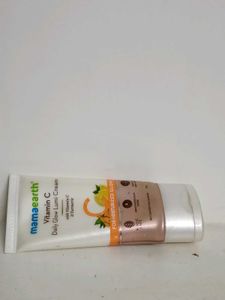 Mamaearth Vitamin C Daily Glow Lumi Cream