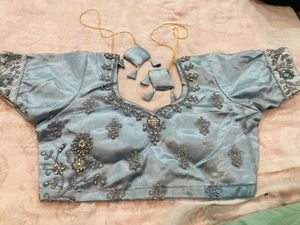 😍Bridal Lehnga Set + Free Saari Gif