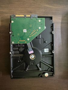 Seagate SkyHawk 4TB HDD