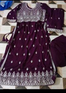 Elegant Purple Kurta nayra Set