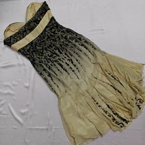 🎉Diwali offer🎉Black &amp; Cream Beaded Mermaid Dress