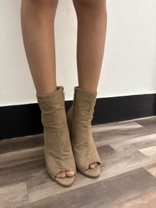 Block Heels Open Toes Boots