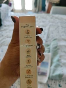Pilgrim BB Cream - Almond glow
