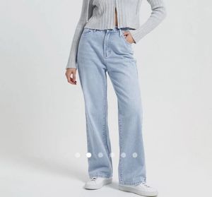 Light Wash Wide Leg Jeans