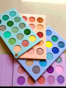 Awesome Colours Eyeshadow Palette