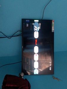 Airtel Xtreme Android Box ( Defult Luncher).