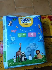 Little Smile Dry Feel Baby Diaper Pants – Medium