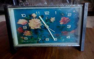 vintage analog clock 1960, Service Required