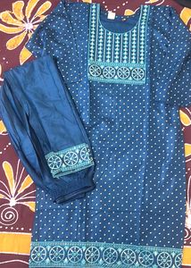 Party Wear Kurta Pant Set With Shine Thread Work