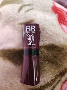 Maroon Lipstick With Free Square Drop Earrings