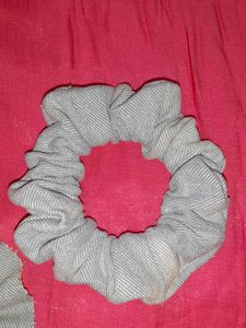 Hair Accessory Set - Bows &amp; Scrunchie