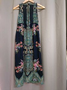 Paisely Print Dress 👗