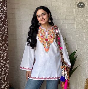 Embroidered Kurta Chikankari