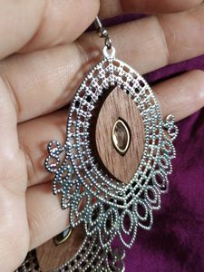 Sliver Earrings/ Stunning Earning