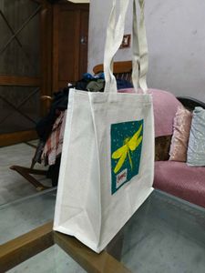 Trendy &amp; Beautiful Canvas Tote/Shopping Bags