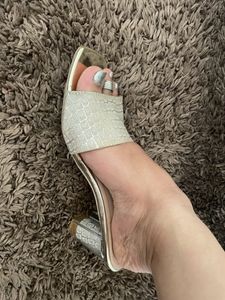Good condition Golden Heels